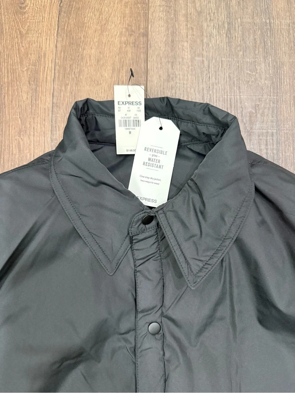 NWT express men’s reversible water resistant jacket camo black medium